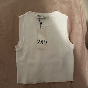 Zara cropped white knit tank